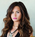 Demi Lovato : demi-lovato-1324754548.jpg