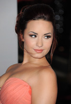 Demi Lovato : demi-lovato-1326581834.jpg