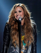 Demi Lovato : demi-lovato-1332008101.jpg