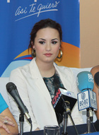 Demi Lovato : demi-lovato-1334523741.jpg