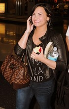 Demi Lovato : demi-lovato-1334593074.jpg