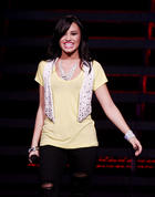 Demi Lovato : demi-lovato-1334686819.jpg