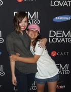 Demi Lovato : demi-lovato-1334687057.jpg