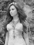 Demi Lovato : demi-lovato-1338063404.jpg