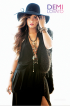 Demi Lovato : demi-lovato-1338433845.jpg