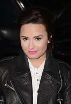 Demi Lovato : demi-lovato-1362442122.jpg
