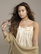 Demi Lovato : demi-lovato-1374690418.jpg