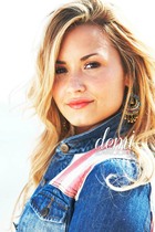 Demi Lovato : demi-lovato-1378310915.jpg