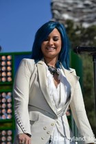 Demi Lovato : demi-lovato-1384280801.jpg
