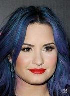 Demi Lovato : demi-lovato-1386506880.jpg