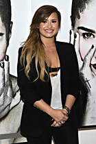 Demi Lovato : demi-lovato-1398624013.jpg