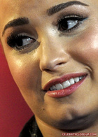 Demi Lovato : demi-lovato-1408206031.jpg
