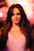 Demi Lovato : demi-lovato-1488245128.jpg