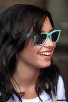 Demi Lovato : demi_lovato_1245540355.jpg