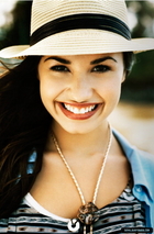 Demi Lovato : demi_lovato_1268543957.jpg