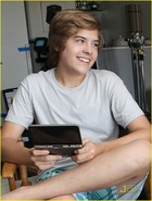 Dylan Sprouse : cole_dillan_1281664348.jpg