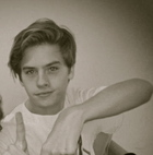 Dylan Sprouse : dylan-sprouse-1327335878.jpg