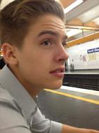 Dylan Sprouse : dylan-sprouse-1342110451.jpg