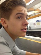 Dylan Sprouse : dylan-sprouse-1411243328.jpg