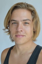 Dylan Sprouse : dylan-sprouse-1469495591.jpg