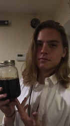 Dylan Sprouse : dylan-sprouse-1492300441.jpg