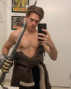 Dylan Sprouse : dylan-sprouse-1576465742.jpg