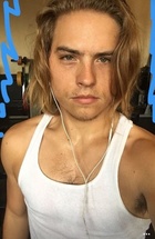 Dylan Sprouse : dylan-sprouse-1624991658.jpg