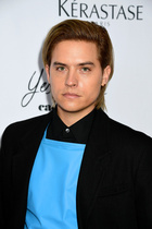 Dylan Sprouse : dylan-sprouse-1641337375.jpg