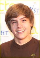 Dylan Sprouse : dylansprouse_1296411414.jpg