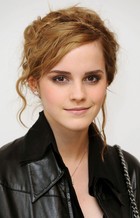 Emma Watson : emma-watson-1382203603.jpg