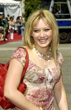 Hilary Duff : hillary_duff_1247719340.jpg