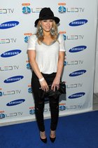 Hilary Duff : hillary_duff_1268352178.jpg