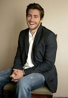 Jake Gyllenhaal : jake_gyllenhaal_1270667138.jpg