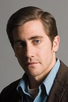 Jake Gyllenhaal : jake_gyllenhaal_1291053408.jpg