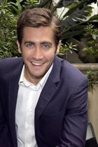 Jake Gyllenhaal : jake_gyllenhaal_1291053500.jpg