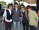 Jonas Brothers : TI4U_u1219984542.jpg