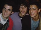 Jonas Brothers : TI4U_u1220739239.jpg