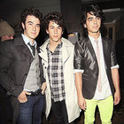 Jonas Brothers : TI4U_u1220862694.jpg