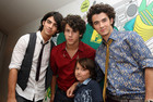 Jonas Brothers : TI4U_u1271010464.jpg