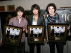 Jonas Brothers : jonas_brothers_1195149459.jpg