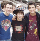 Jonas Brothers : jonas_brothers_1196871217.jpg