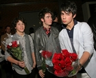 Jonas Brothers : jonas_brothers_1200503615.jpg