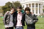 Jonas Brothers : jonas_brothers_1201215560.jpg
