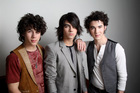 Jonas Brothers : jonas_brothers_1205874675.jpg