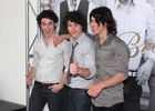 Jonas Brothers : jonas_brothers_1208619920.jpg