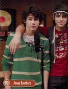 Jonas Brothers : jonas_brothers_1210966426.jpg