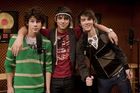 Jonas Brothers : jonas_brothers_1211044550.jpg