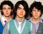 Jonas Brothers : jonas_brothers_1214496233.jpg