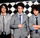 Jonas Brothers : jonas_brothers_1215019688.jpg