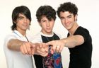 Jonas Brothers : jonas_brothers_1215019702.jpg